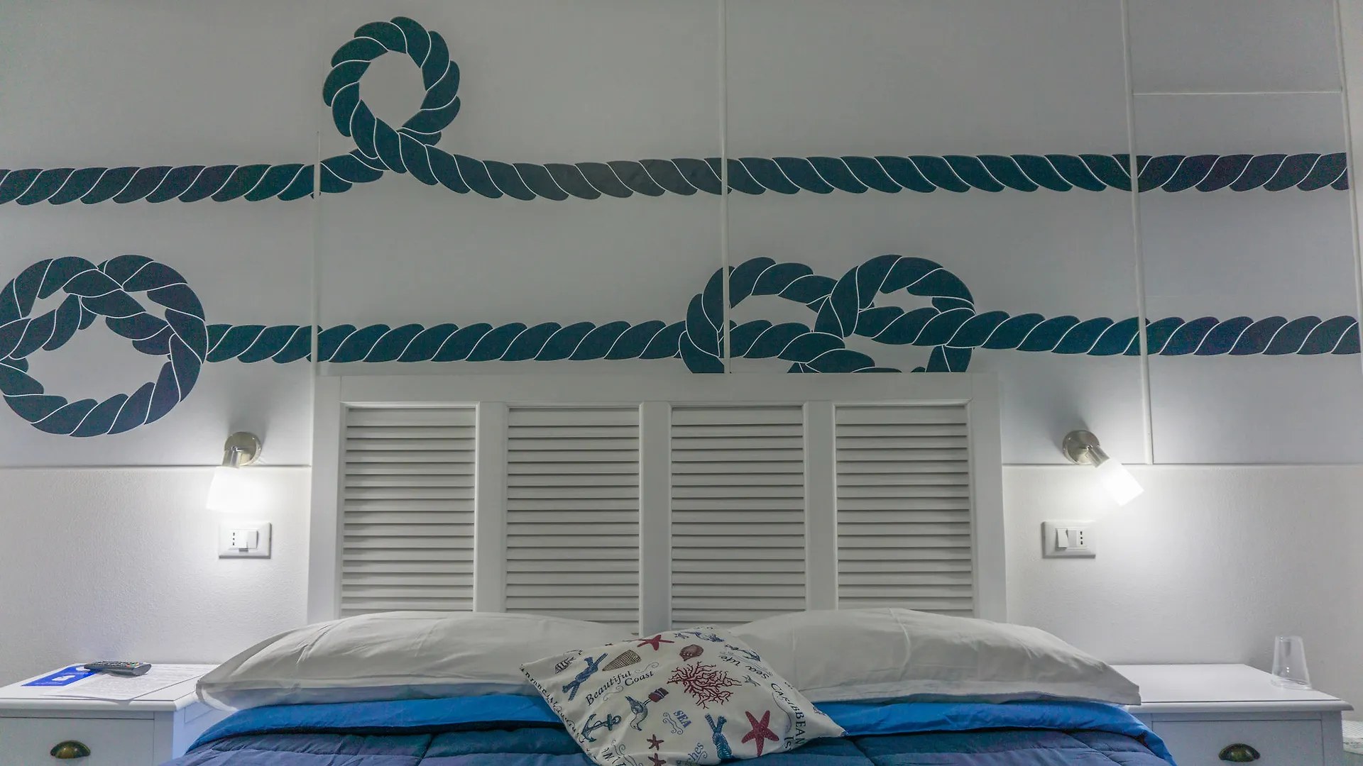 6 in centro guest house San Remo
